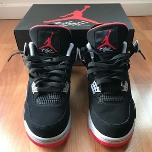SOLD Air Jordan Retro 4🔥
